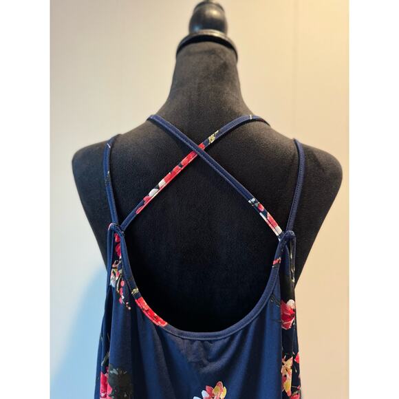 Women's Papermoon Sleeveless Basima Back Detail Blue Foral Top Size 3X, NWT - Picture 6 of 6